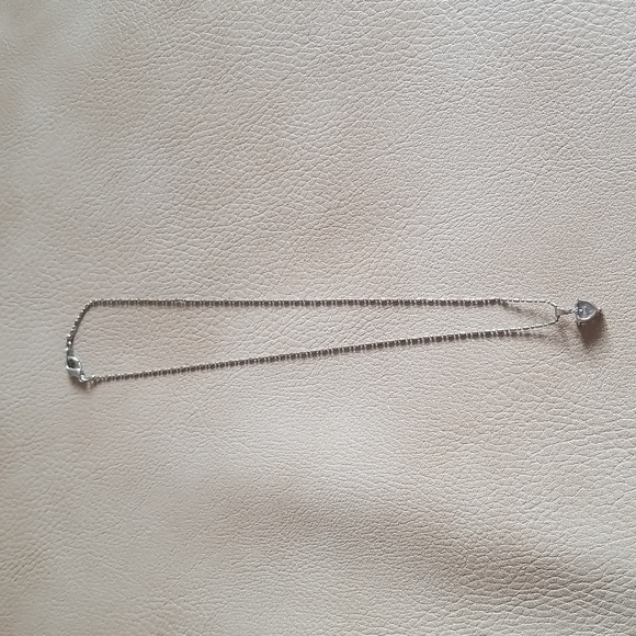 Silver crystal heart necklace - Picture 6 of 10